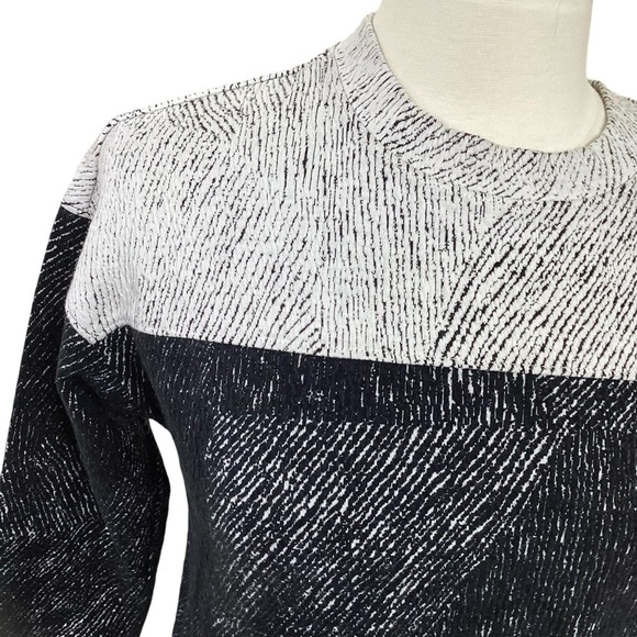 Banana Republic Color Block Jacquard Sweatshirt Long Sleeve Crew Neck Size XS - Picture 5 of 16